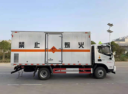 林甸爆破器材运输车